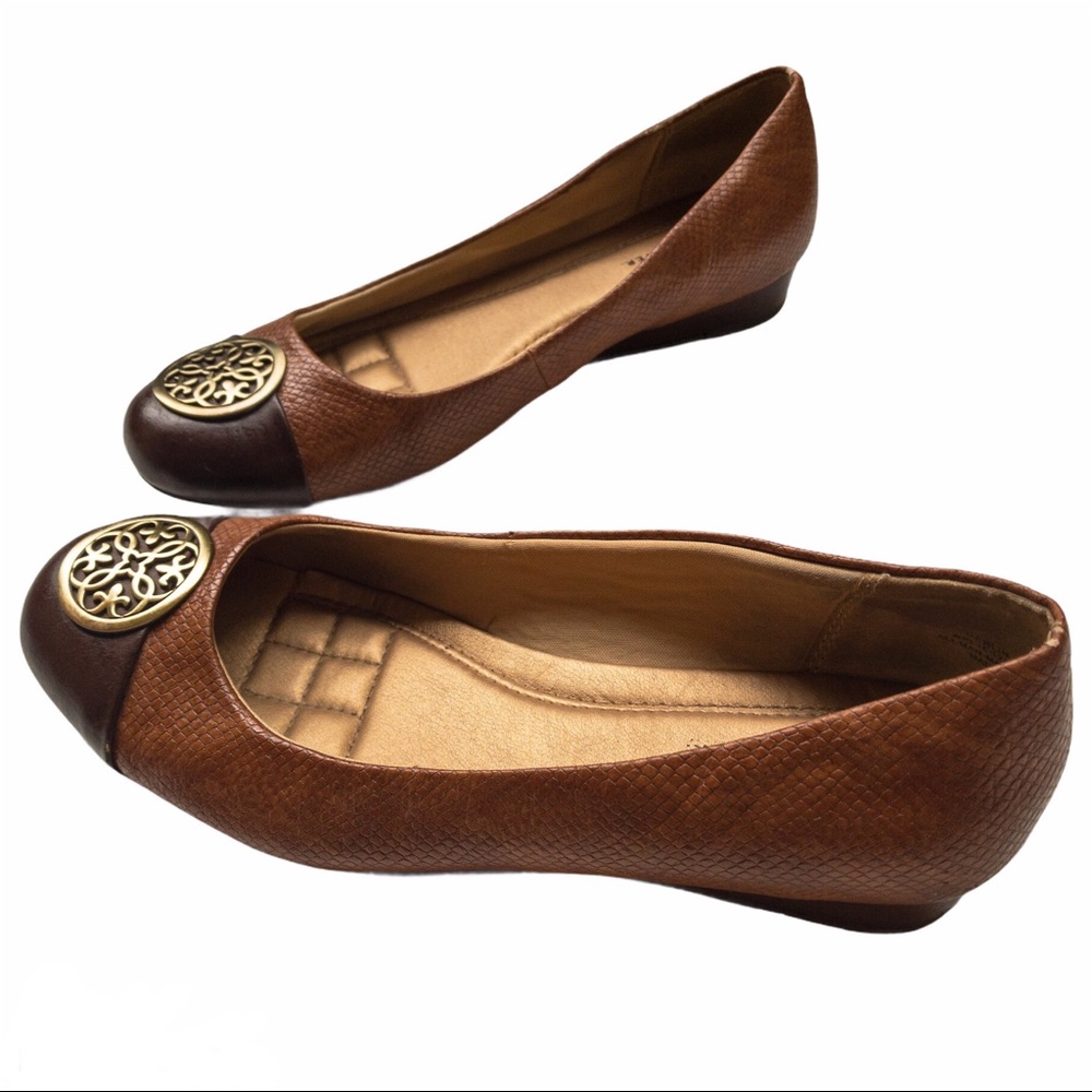 WearEver Slip On Flats 10M
